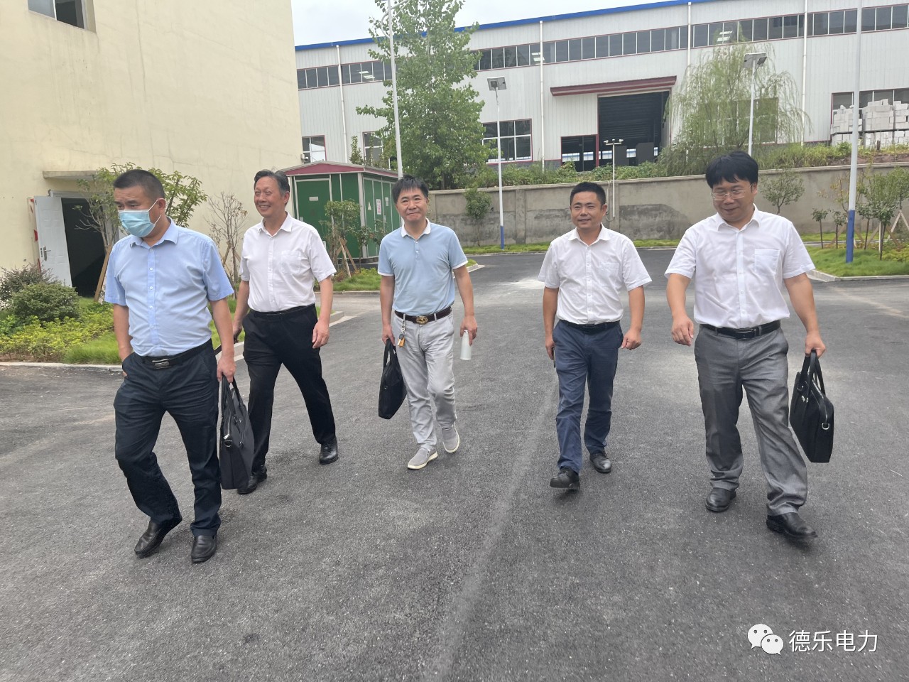 廣水市副市長(zhǎng)王定興到德樂(lè)電力調(diào)研生產(chǎn)經(jīng)營(yíng)、平臺(tái)建設(shè)及人才建設(shè)情況